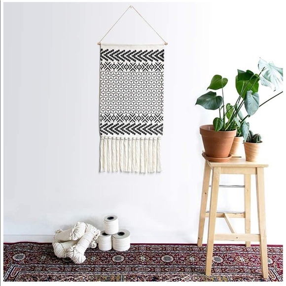 Macrame Wall Hanging - Picture 4 of 5